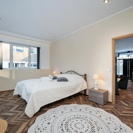 Majutus - Puhkemaja - Hot Tub L Sauna L Bbq